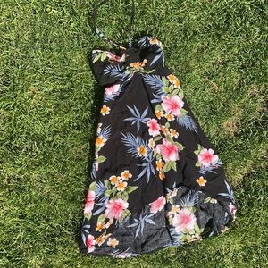 Hawaiian floral print sundress